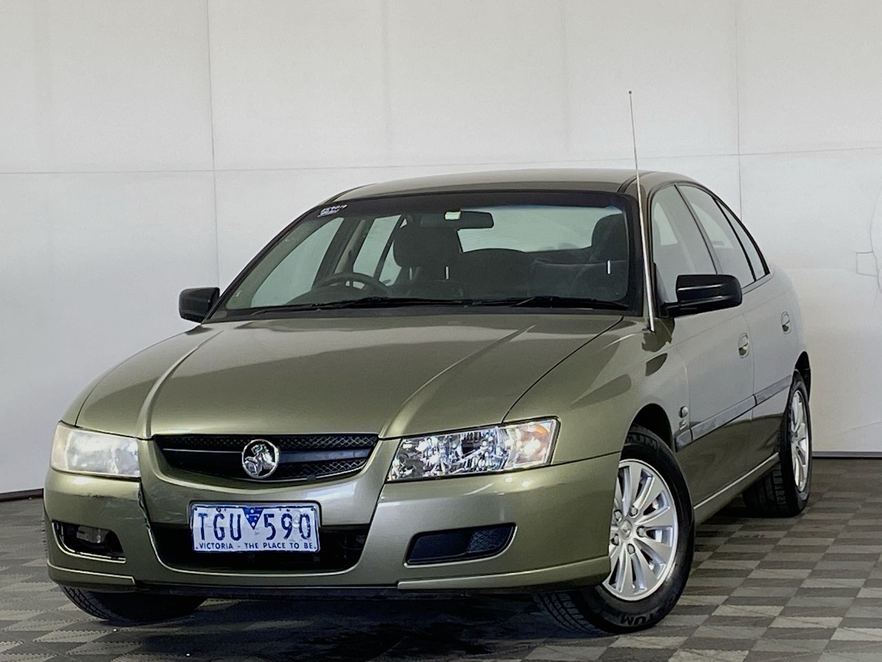 2004 Holden Commodore Executive VZ Auto