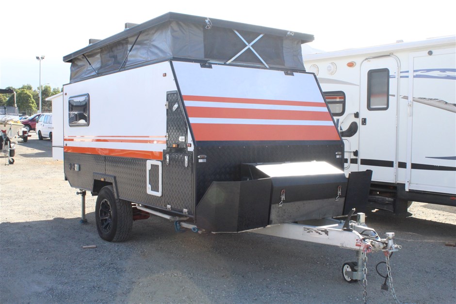 <p>2016 Ezytrail Parkes 13 Caravan</p>