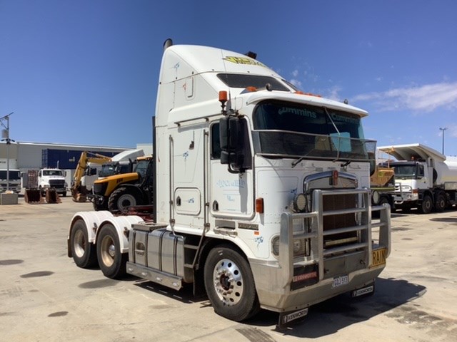 <p>2004 Kenworth  K104 6 x 4 Prime Mover Truck</p>