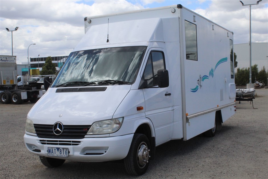 MERCEDES BENZ SPRINTER
