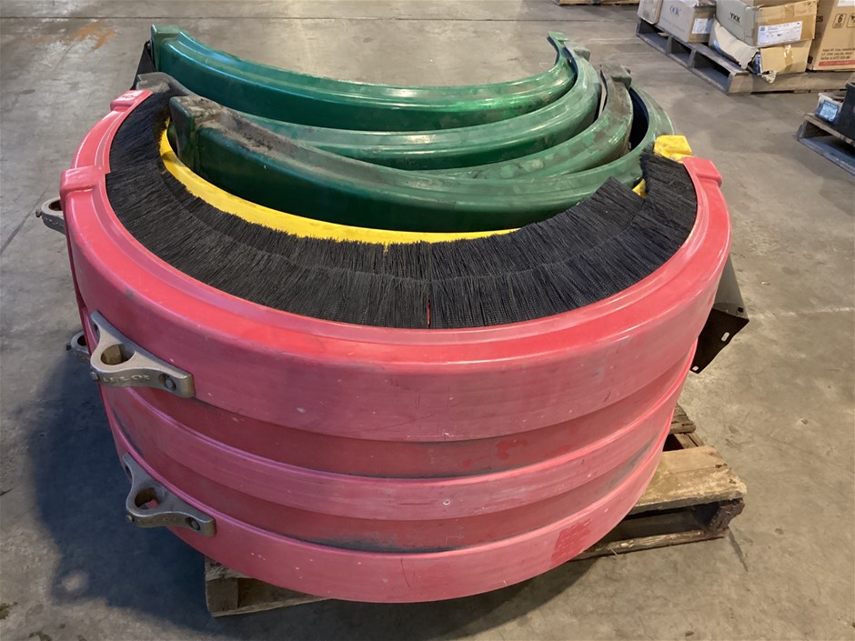 Plastic Truck Mud Guards Auction (00518016986) Grays Australia