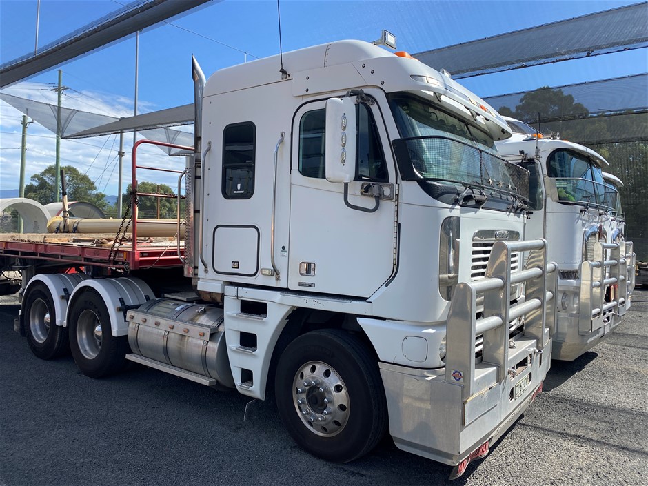 Trucks, Trailers, Forklifts, Plant & Equipment