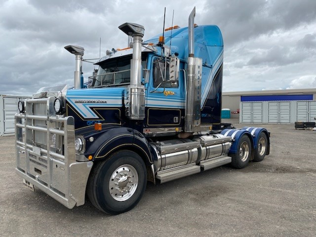 <p>2012 Western Star 4800FX 6 x 4 Prime Mover Truck</p>