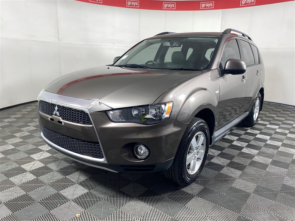 2011 Mitsubishi Outlander LS 2WD ZH CVT Wagon
