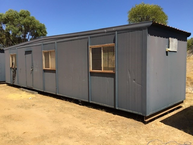 Transportables, Accommodation Caravans & Farm Equip (York)