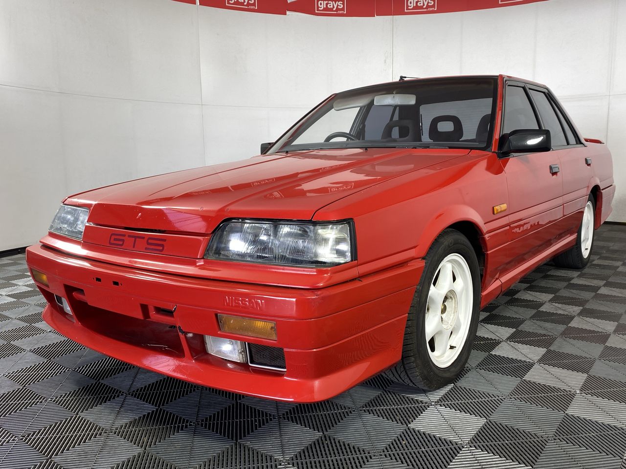 1989 Nissan Skyline R31 Silhouette Manual Sedan Auction (0001-60012093