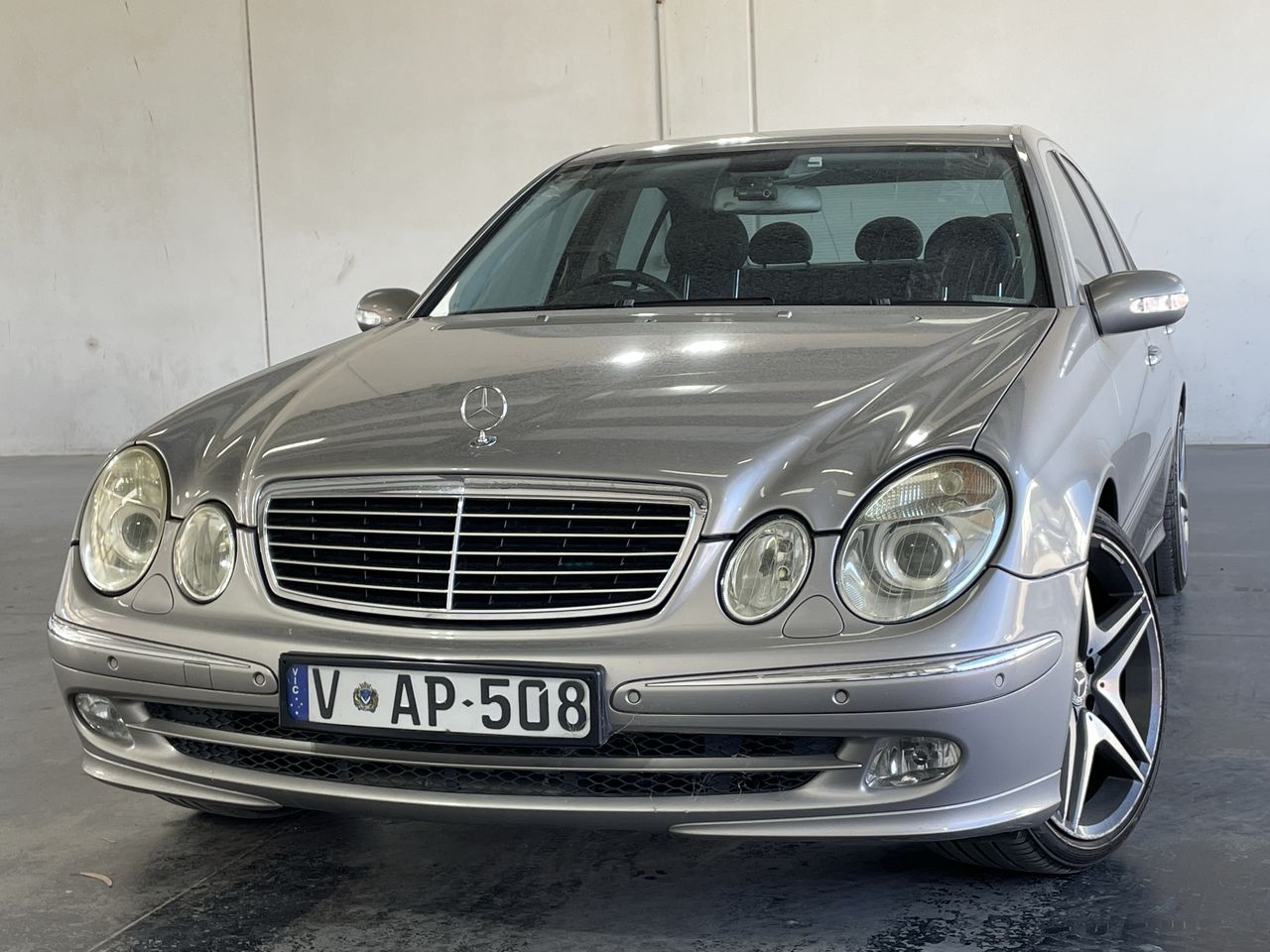 2004 Mercedes Benz E500 Avantgarde W211 Automatic Sedan Auction (0001 ...