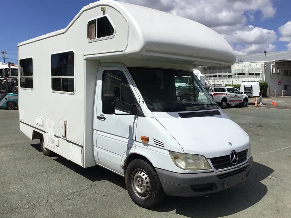 2001 MERCEDES BENZ SPRINTER MOTORHOME