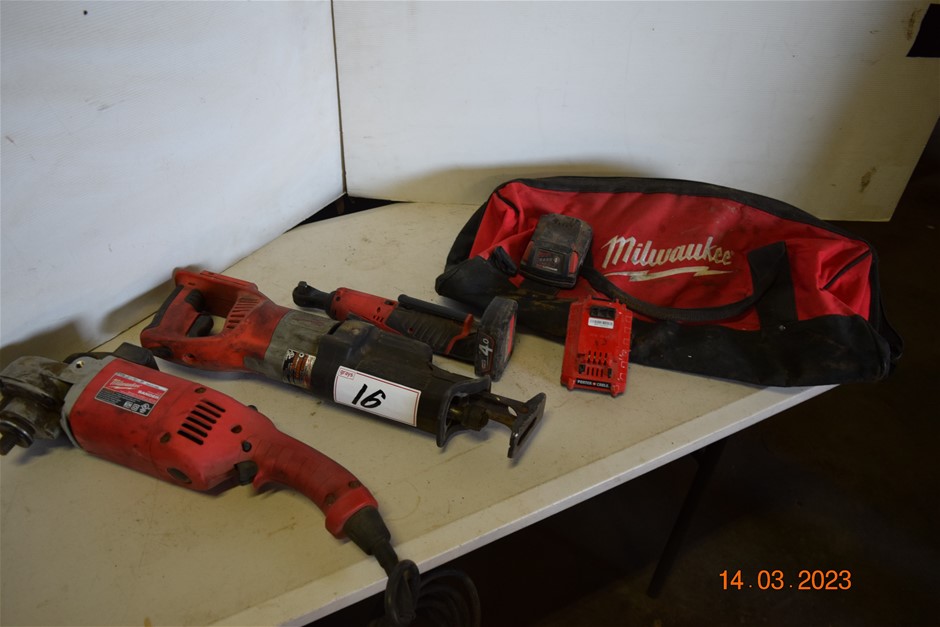 Lot of 3 "Milwaukee" Power Tools Auction (00169039843) Grays Australia