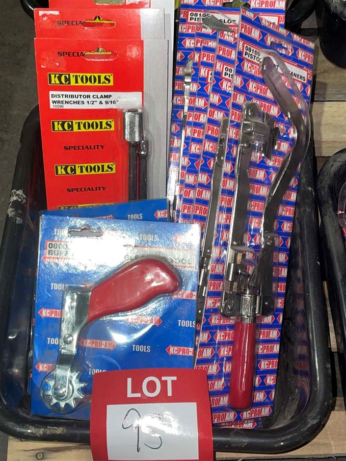 Qty Automotive tools, (Containers not included. Ex-Retail stock