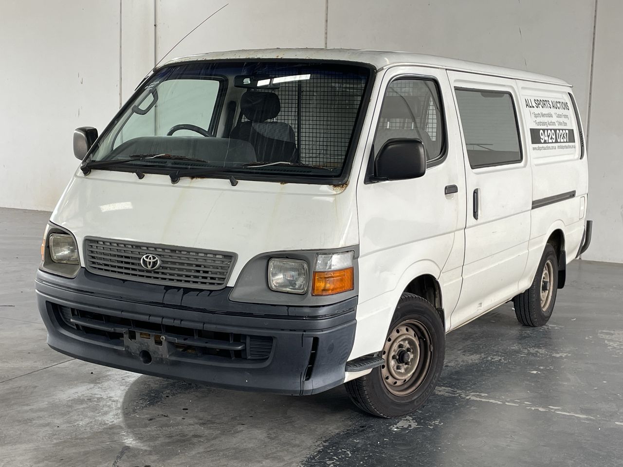 1999 Toyota Hiace RZH113R Automatic Van