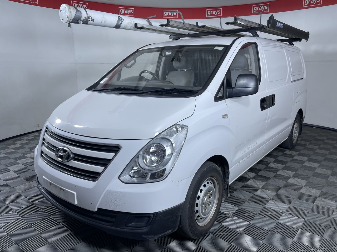 2016 Hyundai iLOAD TQ II Turbo Diesel Manual Van