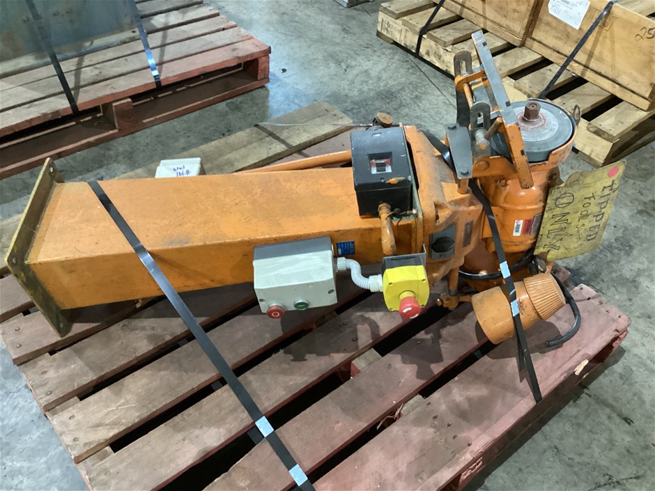 6 Inch Pedestal Grinder Auction (00088017055) Grays Australia