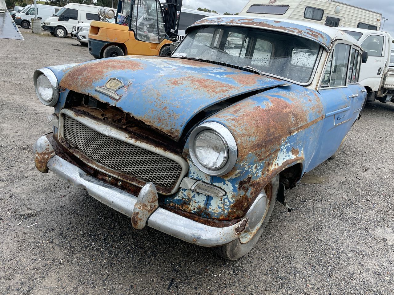 Vanguard Querdrive Manual Wagon