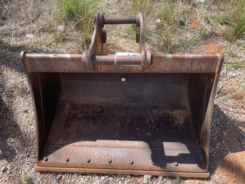 2001 Jaws Buckets Excavator GP Bucket Auction (00155052177) Grays Australia