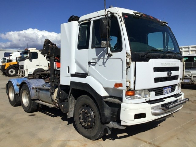 Nissan UD CW8481 6x4 Crane Prime Mover