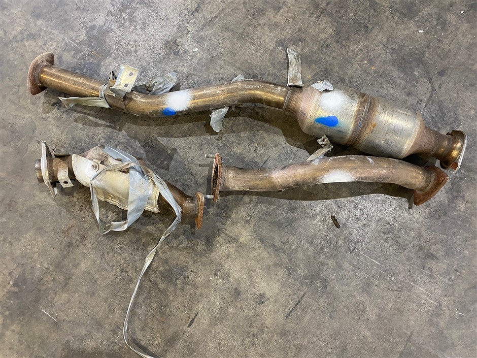 Vehicle Exhaust Sections Auction (00898016987) Grays Australia