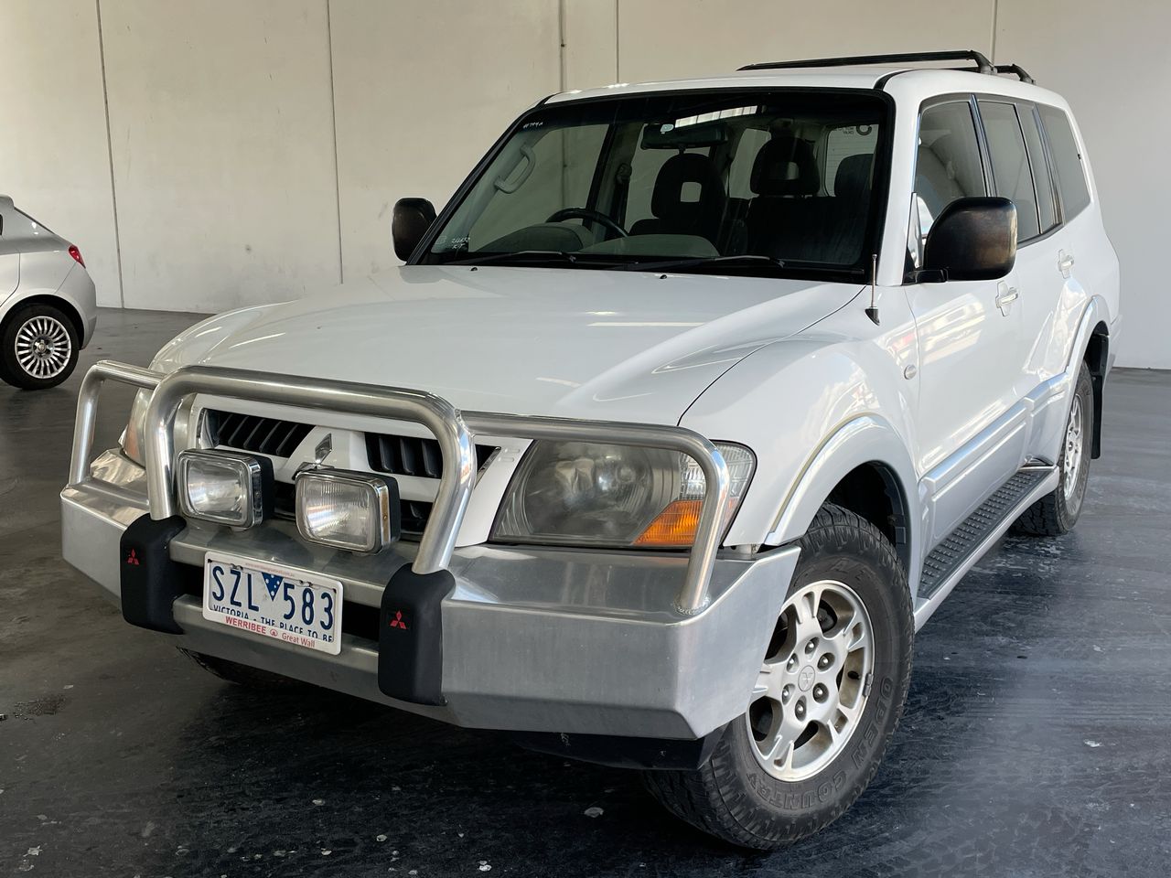 2004 Mitsubishi Pajero GLS NP Turbo Diesel Automatic 7 Seats