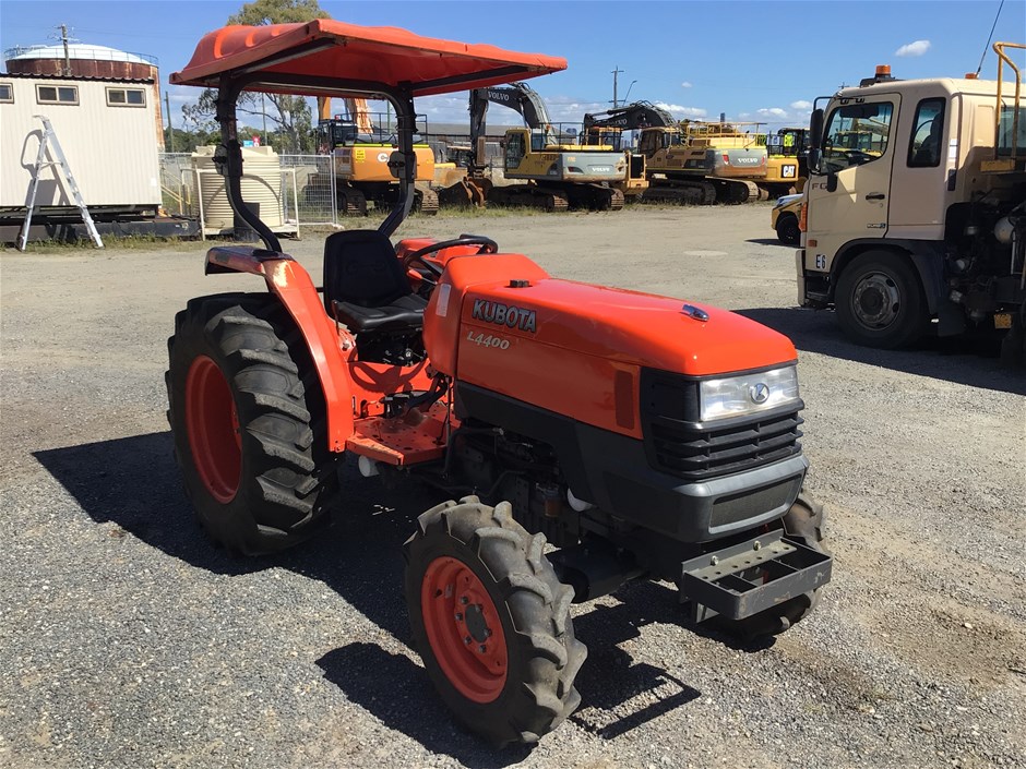Kubota L4400 and John Deere 5055E Tractors
