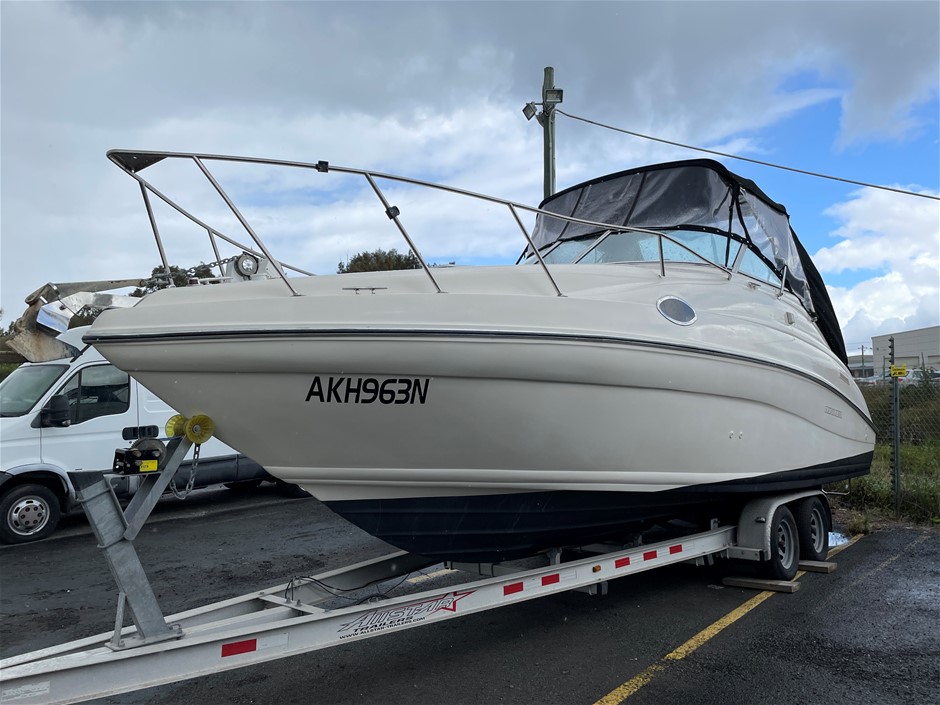 1996 RINKER 27FT BOAT, MERCURY 7.4L INBOARD ENGINE