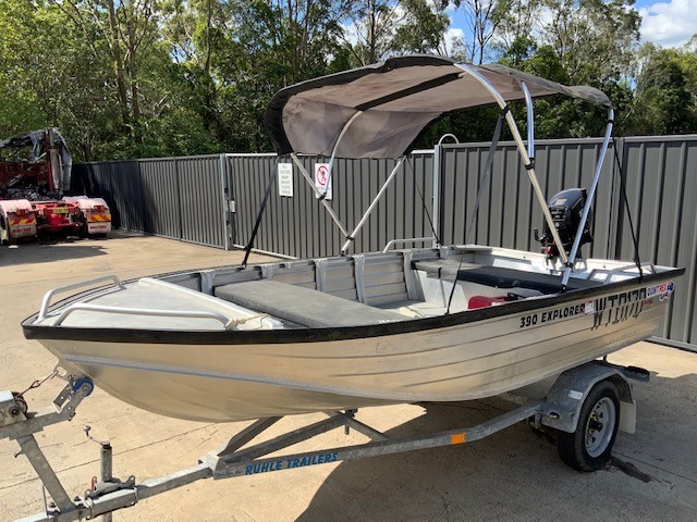 QUINTREX 390 EXPLORER