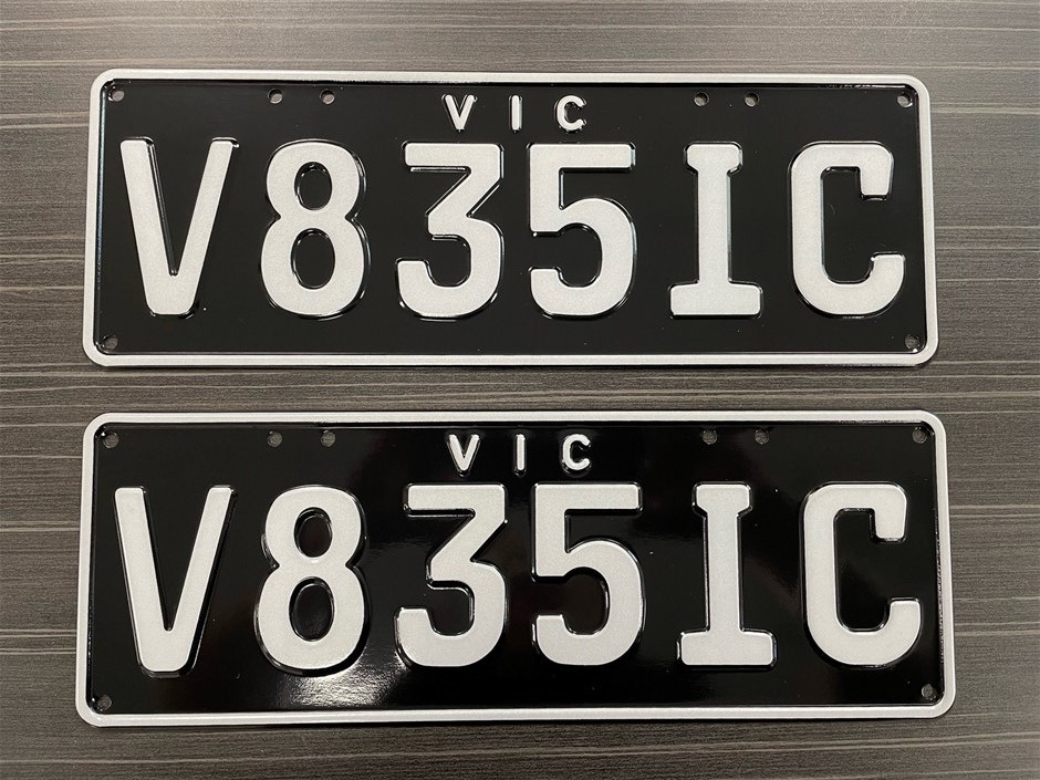 V835IC (Custom Victorian) Number Plates