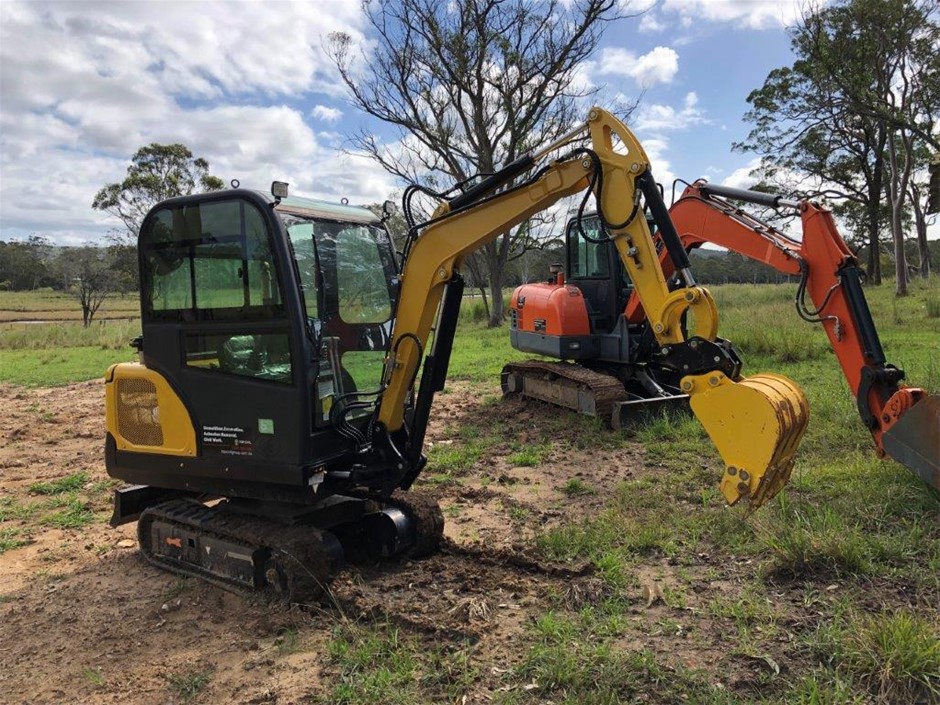 2022 Rippa R330 Mini Excavator Auction (00015052540) Grays Australia