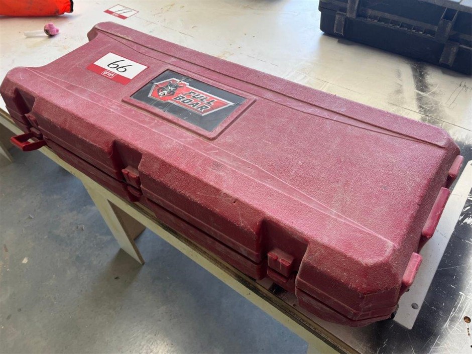 Full Boar FBT1800 Demolition Hammer Auction (00667044398) Grays