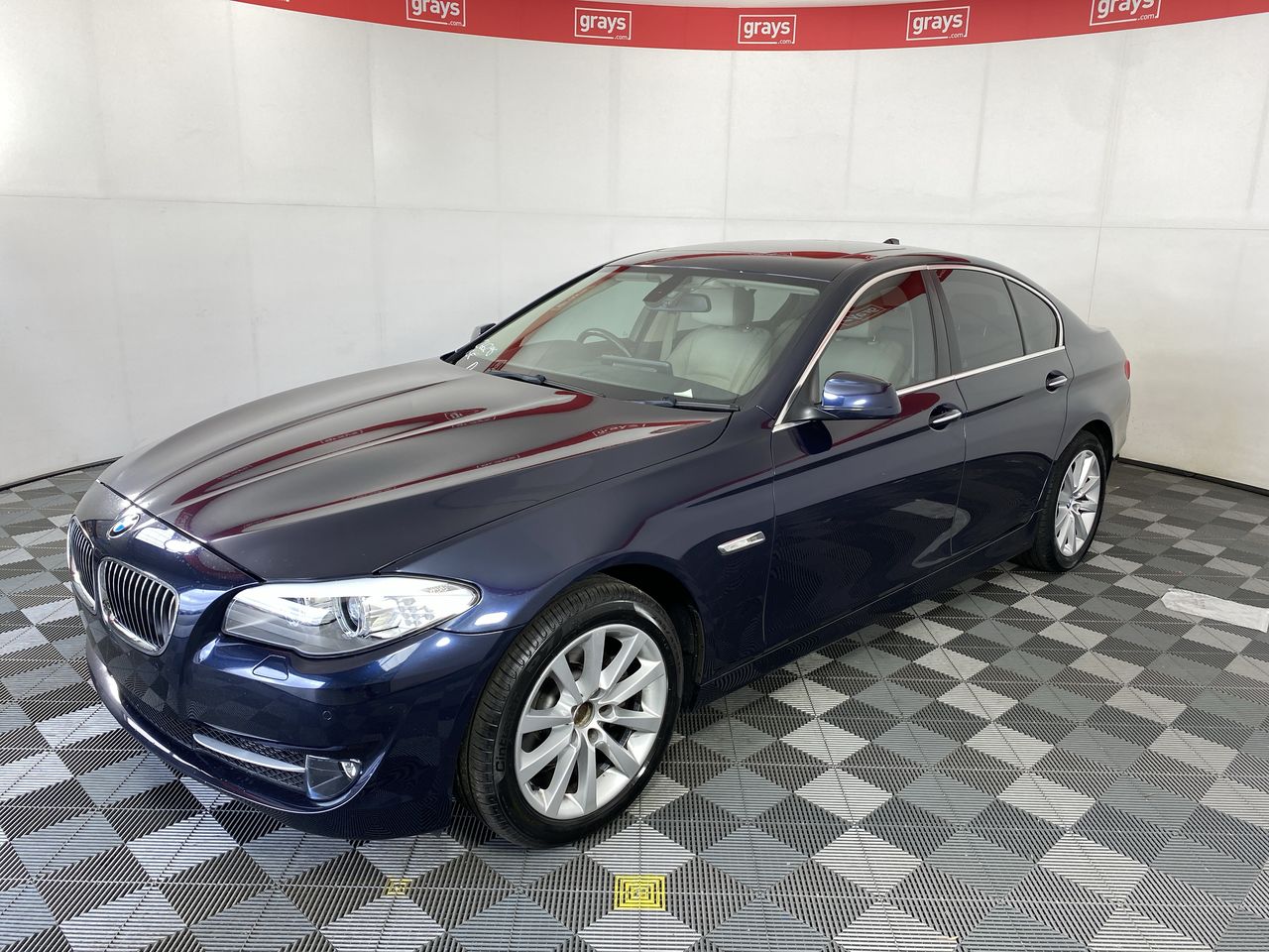 2010 BMW 5 Series 528i F10 Automatic - 8 Speed Sedan