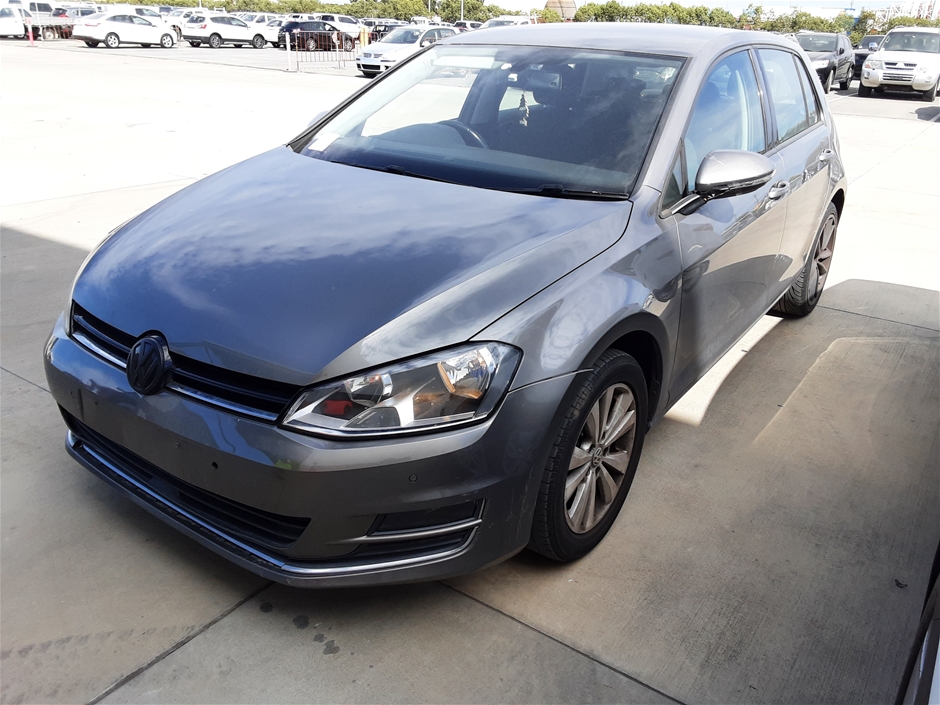 2015 Volkswagen Golf 