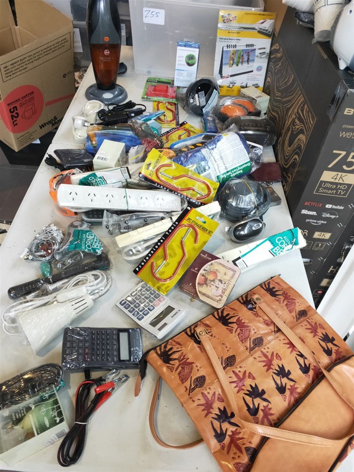 Content of Storage Bin Auction (01073025650) Grays Australia