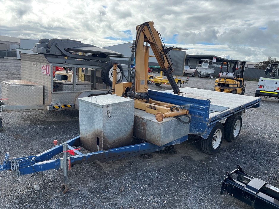 Custom Tandem Trailer with Crane