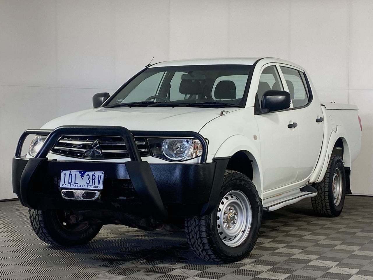 2014 Mitsubishi Triton 4X4 GLX MN T/D Man Dual Cab (EX GOV)