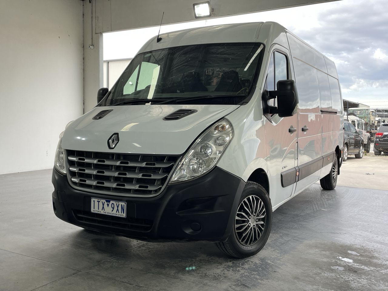 2012 Renault Master LWB Mid Roof Turbo Diesel AUTO Van 