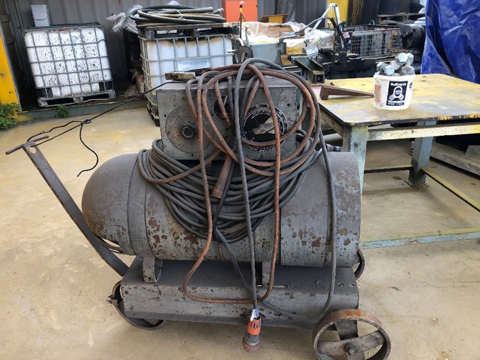 Unreserved Welder, Lathe, Pedestal Drill & Band Saw (NSW)