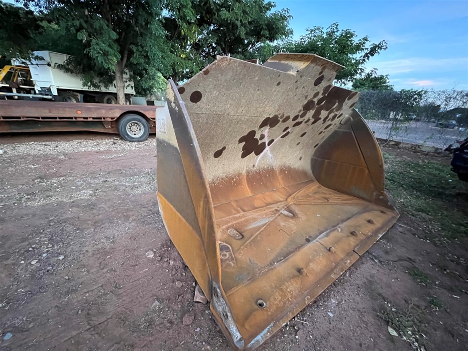 Caterpillar 966 Bucket