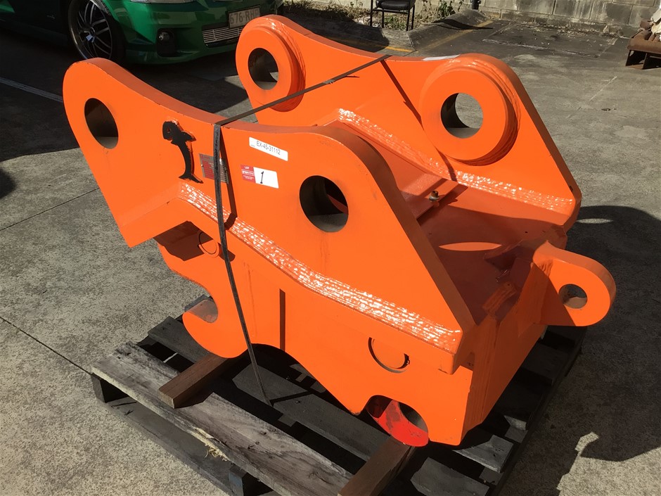 Unreserved Earthmoving Buckets & Attachments