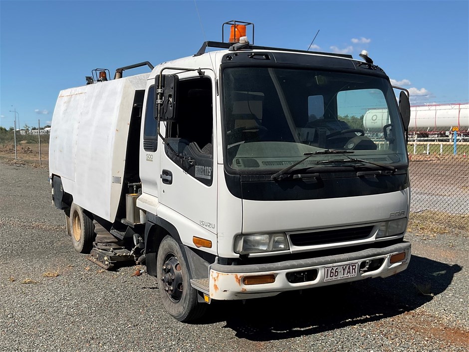 <p>1999 Isuzu FRR Sitec 175 500 4 x 2 Vacuum Truck</p>