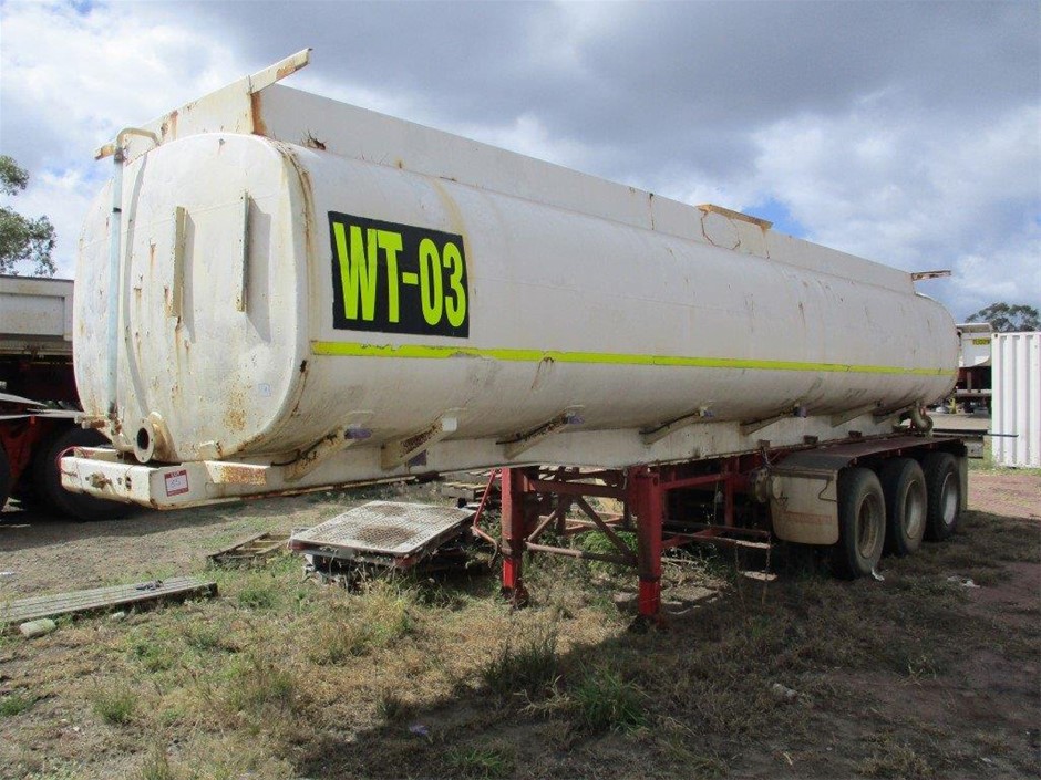2012 Western Hi-Way Triaxle Water Tanker Trailer