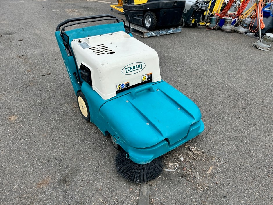 Tennant 3640 Walk Behind Petrol Powered Sweeper Auction (00053025670) Grays Australia