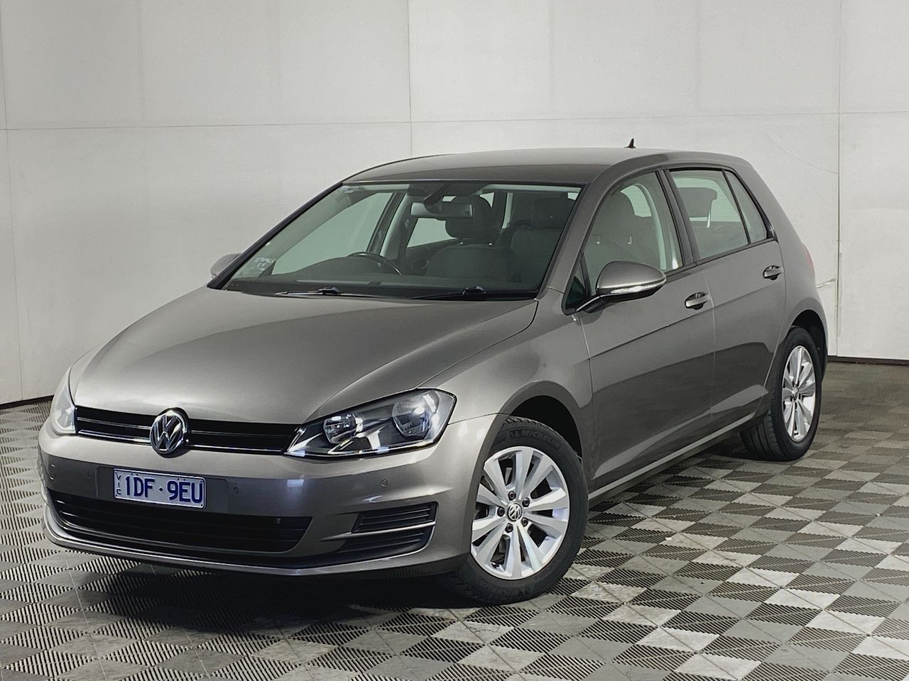 2016 Volkswagen Golf 92TSI COMFORTLINE A7 AT Hatchback