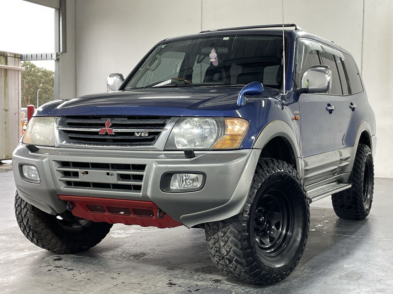 2000 Mitsubishi Pajero GLS LWB (4x4) Auto