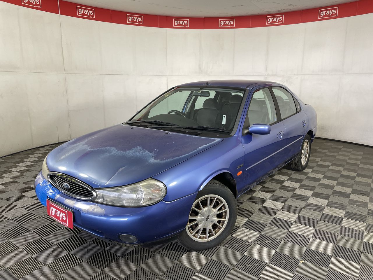 2000 Ford Mondeo Ghia HE Automatic Hatchback