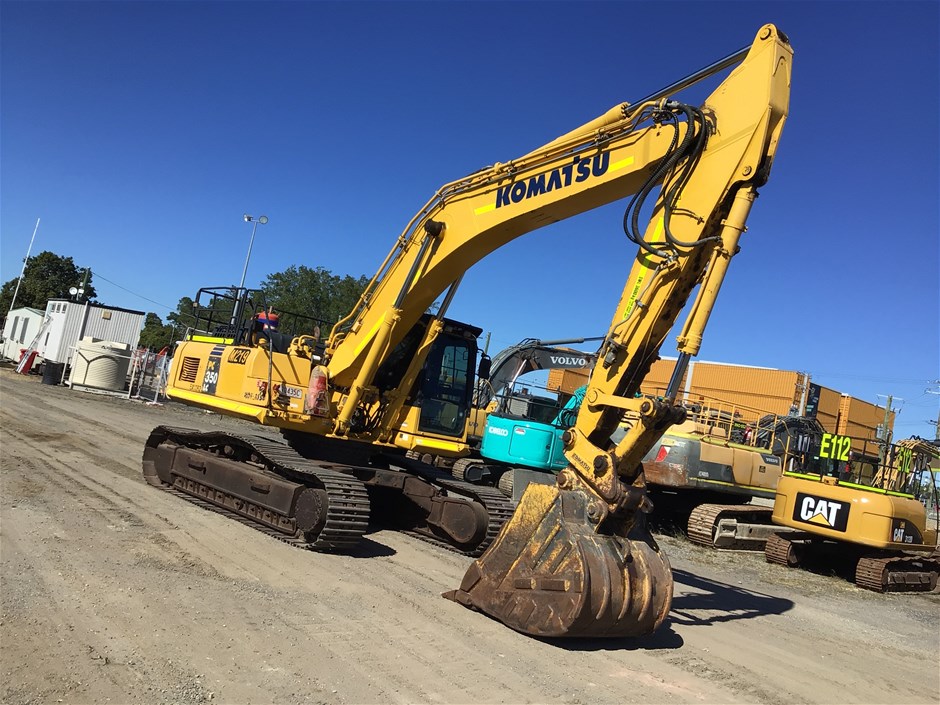 Komatsu PC350LC Hydraulic Excavator Auction (00017045089) Grays