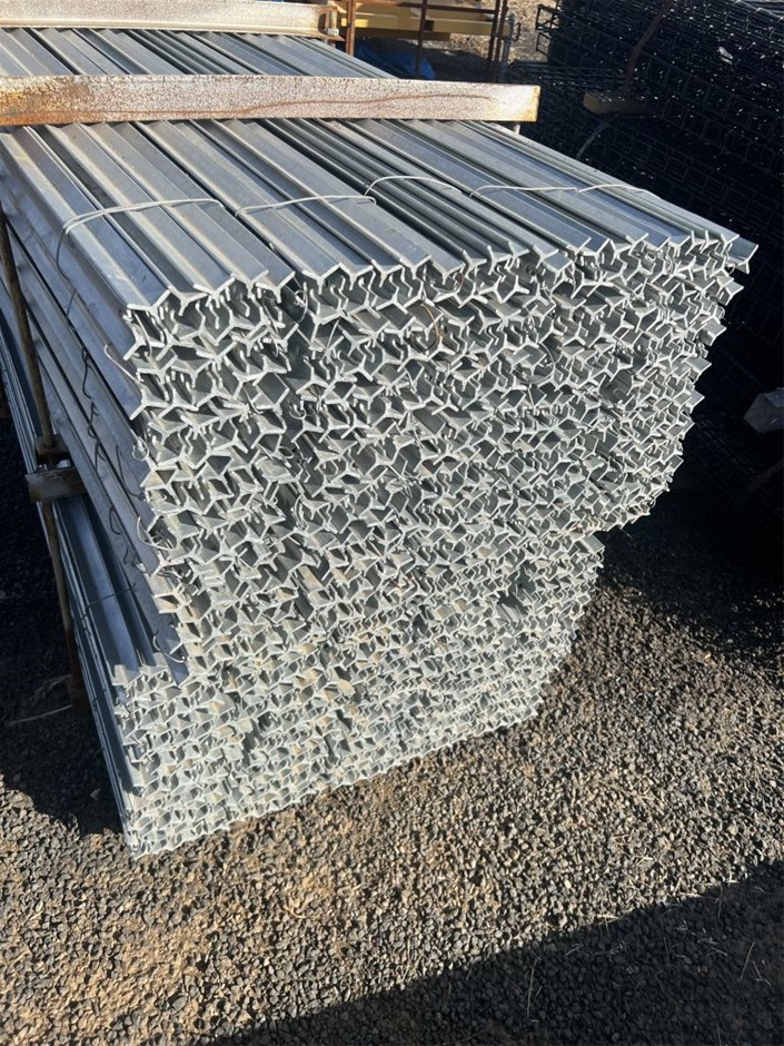 Large Quantity of Fencing and Generators 