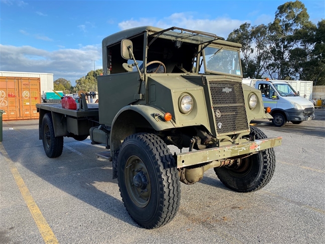 1943 Chevrolet Blitz 4x4 Petrol Tray Body Army Truck Auction (0001