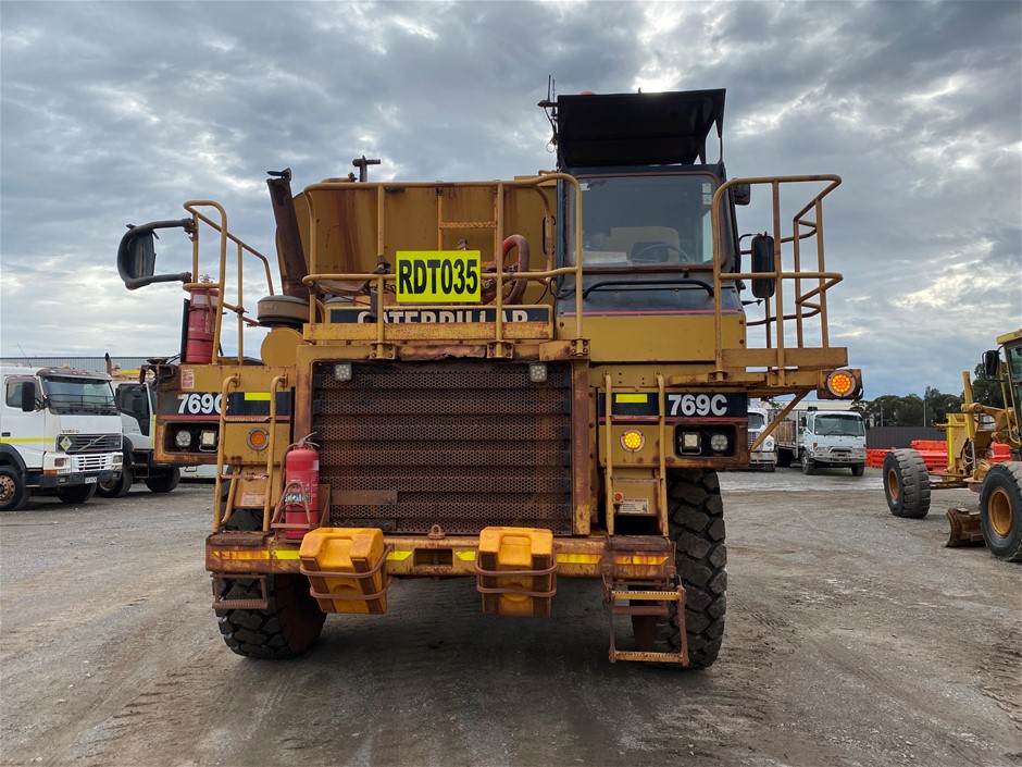 1987 Caterpillar 769C 6 x 6 Rigid Water Truck Auction (0012