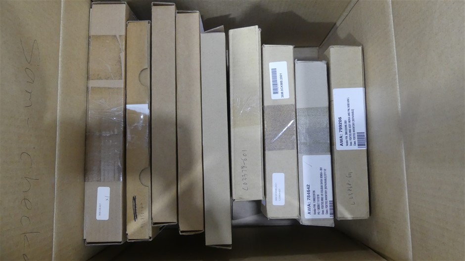 Box of HP Spare Parts Auction (00082553286) Grays Australia