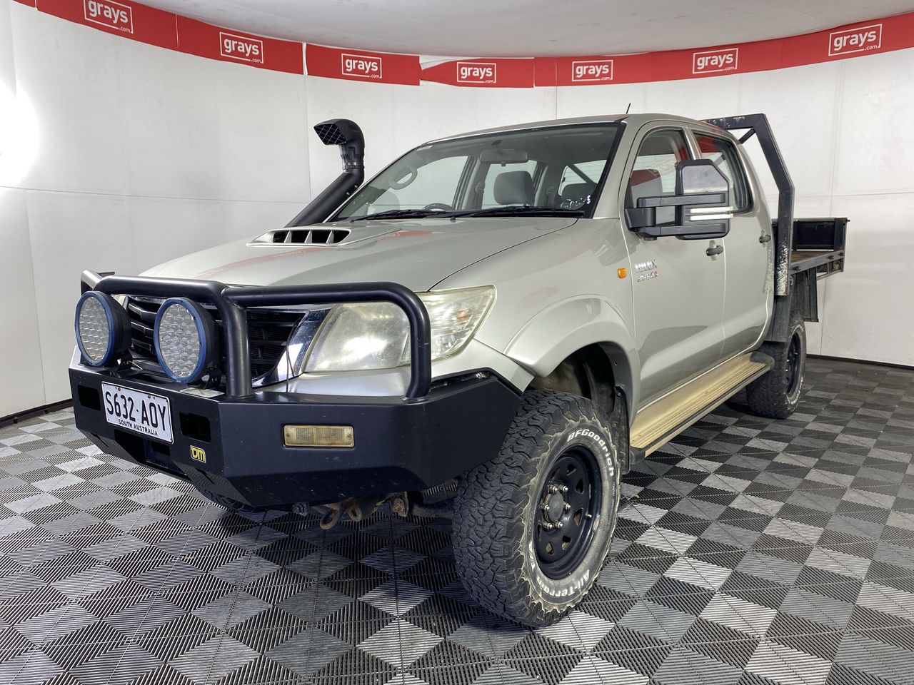 2012 Toyota Hilux 4X4 SR Turbo Diesel Automatic Dual Cab