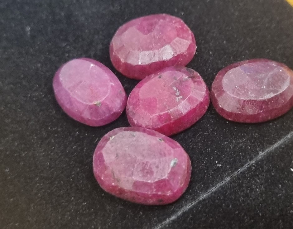 88 carat Red Ruby GEMSTONE Auction (0002-2553567) | Grays Australia